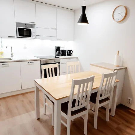 Kotimaailma *