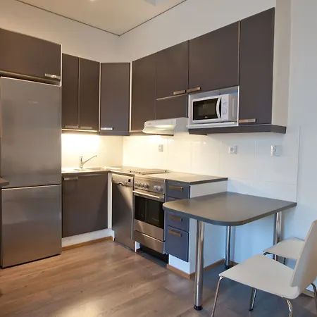 罗瓦涅米家世界公寓 公寓 *