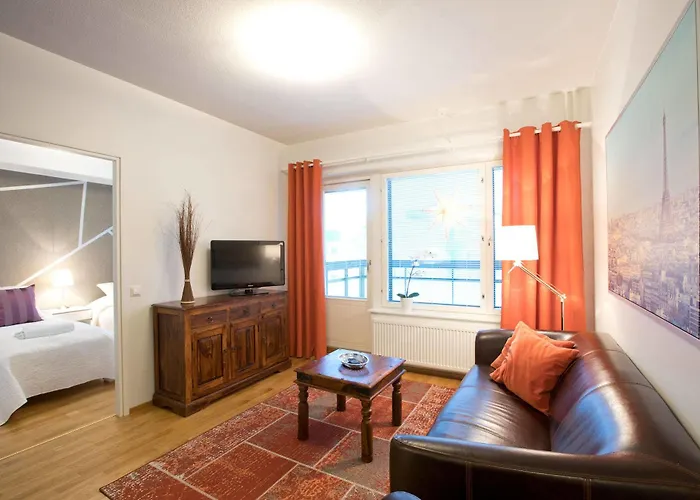 罗瓦涅米家世界公寓 *